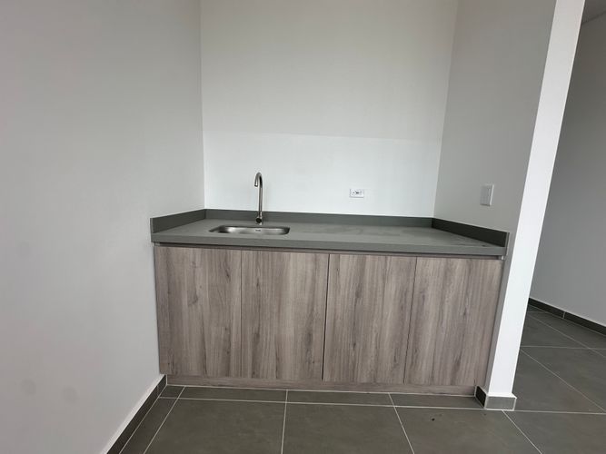 Consultorio en arriendo en Avenida Centenario, Armenia, 29 m² · foto 12 de 14