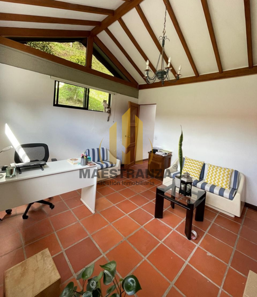 Casa de 3 alcobas en venta en Santa Elena, El Retiro, 546 m² · foto 16 de 23