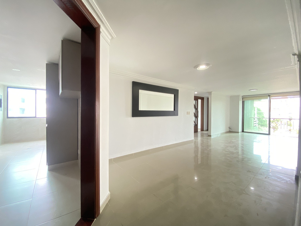 Apartamento en arriendo en La Campiña, Barranquilla · foto 2 de 19