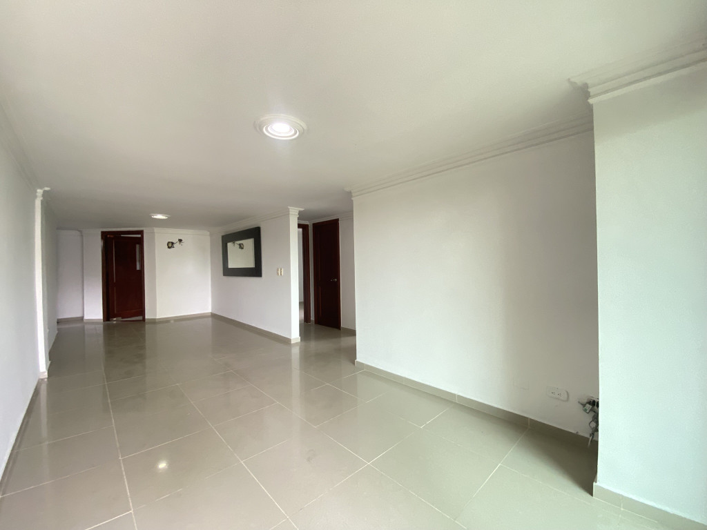 Apartamento en arriendo en La Campiña, Barranquilla · foto 3 de 19