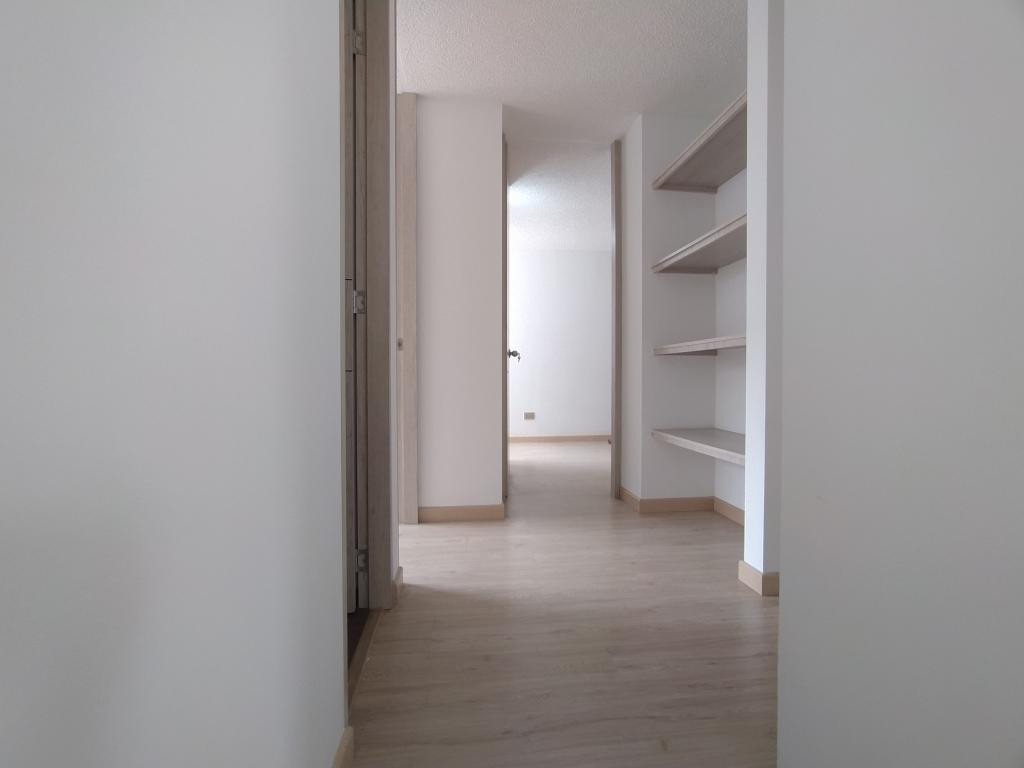 Apartamento en venta en Lijacá, Bogotá · foto 11 de 24