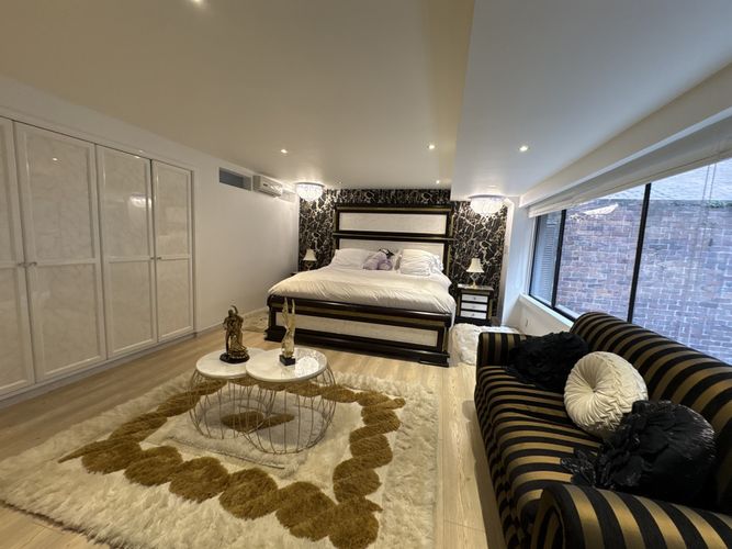 Apartamento de 3 alcobas en venta en Los Rosales, Bogotá, 273 m² · foto 18 de 20