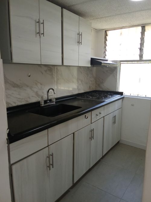 Apartamento de 3 alcobas en venta en San Antonio De Pereira, Rionegro, 76 m² · foto 7 de 10