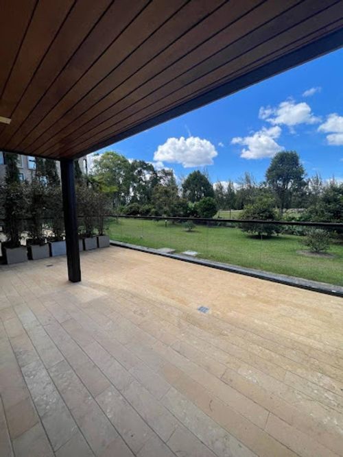 Apartamento de 1 alcoba en venta en Llano Grande, Rionegro, 102 m² · foto 2 de 18