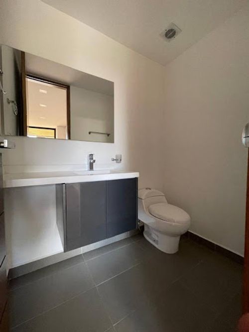 Apartamento de 1 alcoba en venta en Llano Grande, Rionegro, 102 m² · foto 9 de 18