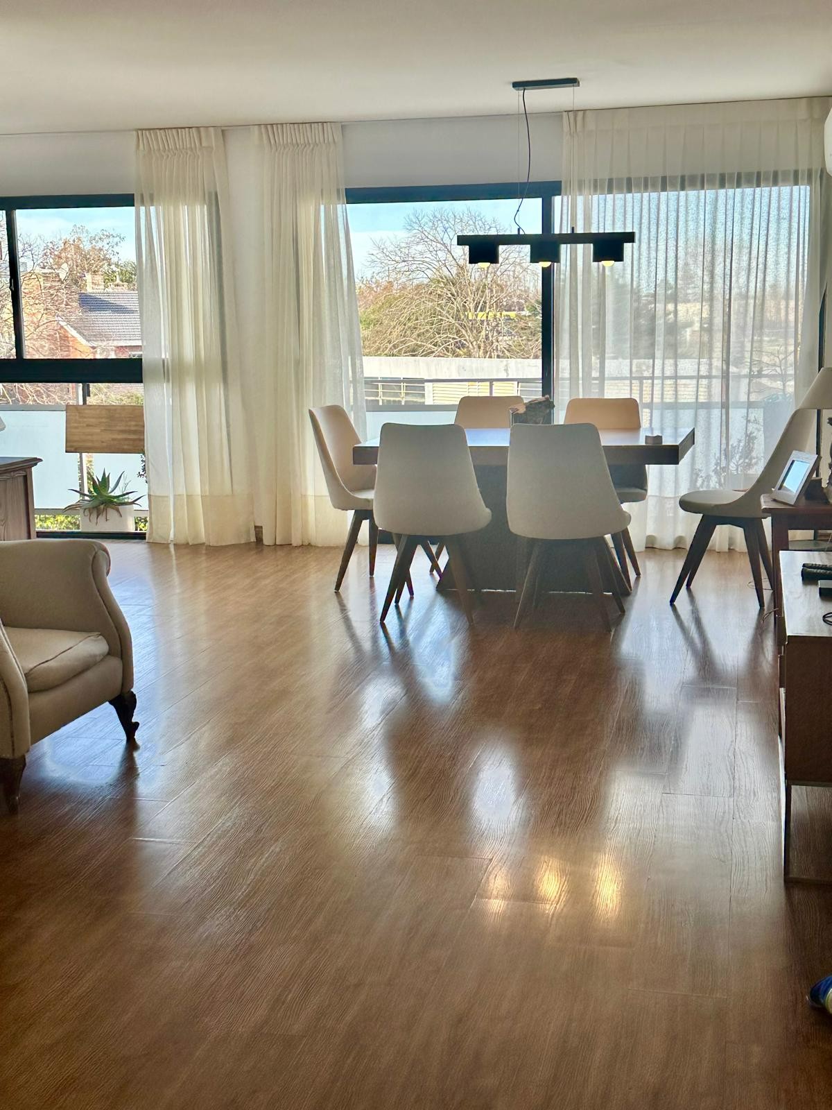 Apartamento de 3 dormitorios equipado en alquiler en Parque Miramar