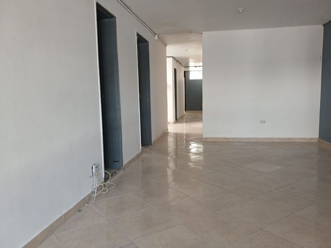 Oficina en venta en Manila, Medellín, 157 m² · foto 9 de 17