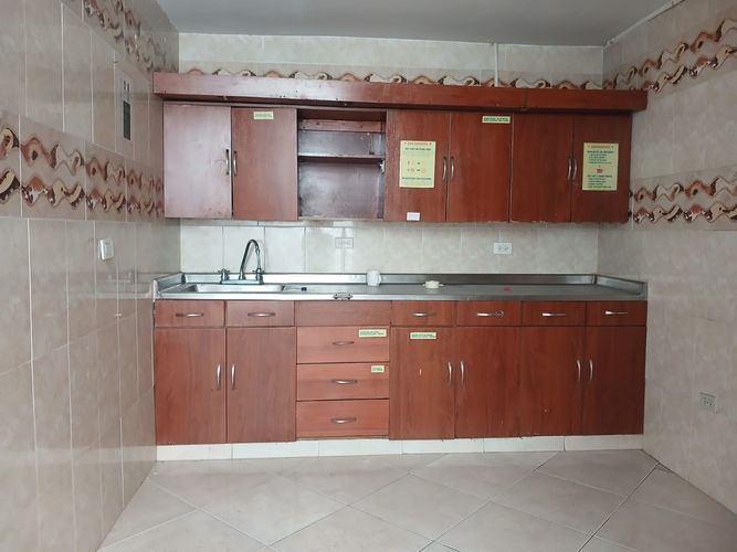 Oficina en venta en Manila, Medellín, 157 m² · foto 3 de 17