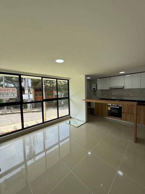 Apartamento de 2 alcobas en venta en Lagos Del Cacique, Bucaramanga, 60 m² · foto 5 de 5