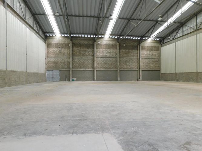 Bodega en arriendo en Pastoral Social, Barranquilla, 2075 m² · foto 2 de 24