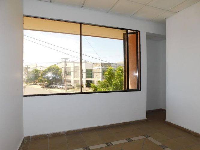 Bodega en arriendo en Pastoral Social, Barranquilla, 2075 m² · foto 22 de 24
