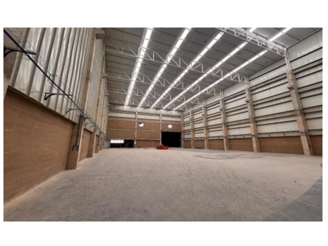 Bodega en arriendo en Parcelas, Cota, 3041 m² · foto 20 de 20