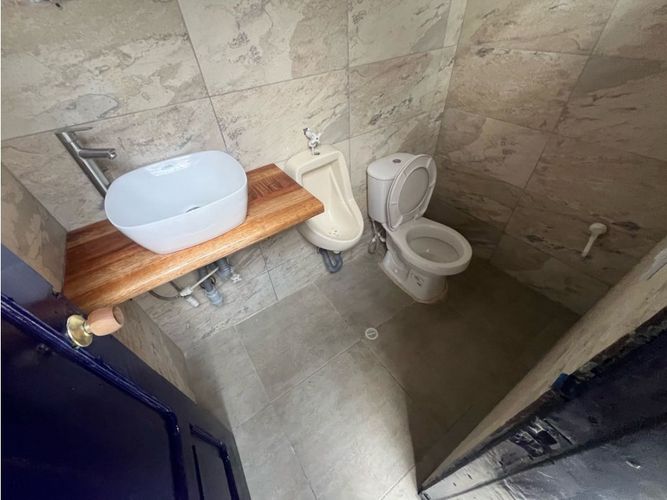 Local en arriendo en El Poblado, Medellín, 100 m² · foto 7 de 11