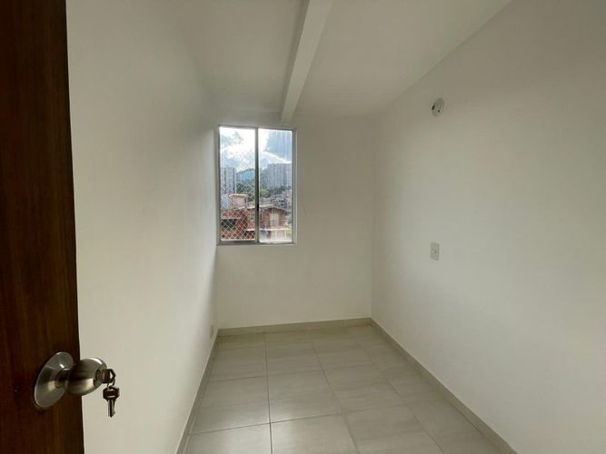 Apartamento en venta en Laureles, Medellín · foto 4 de 10