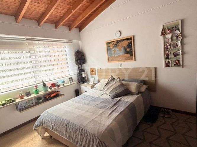 Casa de 3 alcobas en venta en La Sebastiana, Envigado, 204 m² · foto 16 de 21