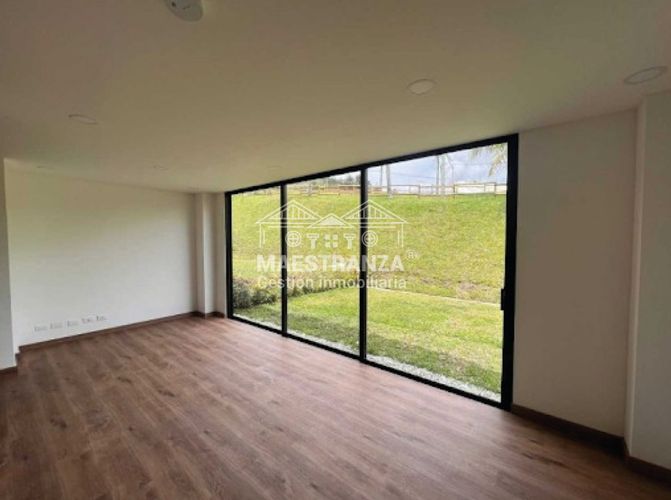 Casa de 3 alcobas en venta en Santa Elena, El Retiro, 160 m² · foto 4 de 11