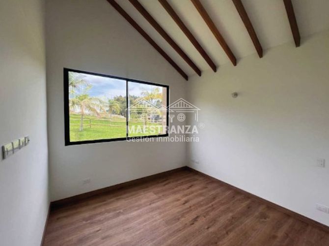 Casa de 3 alcobas en venta en Santa Elena, El Retiro, 160 m² · foto 5 de 11