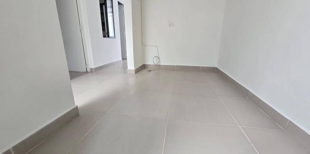 Apartamento de 3 alcobas en venta en Guayaquil, Medellín, 64 m² · foto 9 de 15
