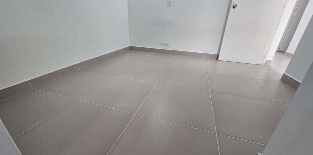 Apartamento de 3 alcobas en venta en Guayaquil, Medellín, 64 m² · foto 10 de 15