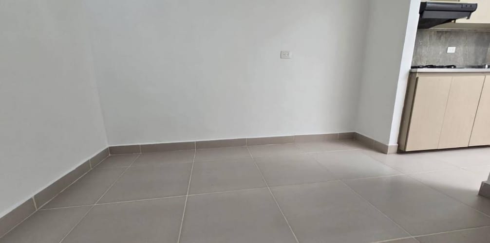 Apartamento de 3 alcobas en venta en Guayaquil, Medellín, 64 m² · foto 3 de 15