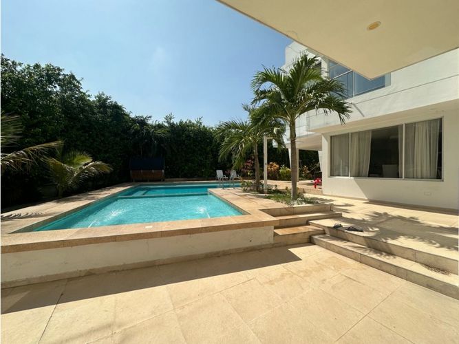 Casa de 5 alcobas en venta en Vista Hermosa Sur, Santa Marta, 540 m² · foto 3 de 24