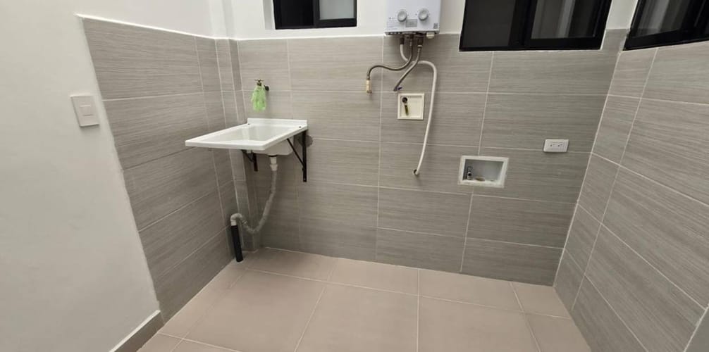 Apartamento de 3 alcobas en venta en Guayaquil, Medellín, 64 m² · foto 14 de 15