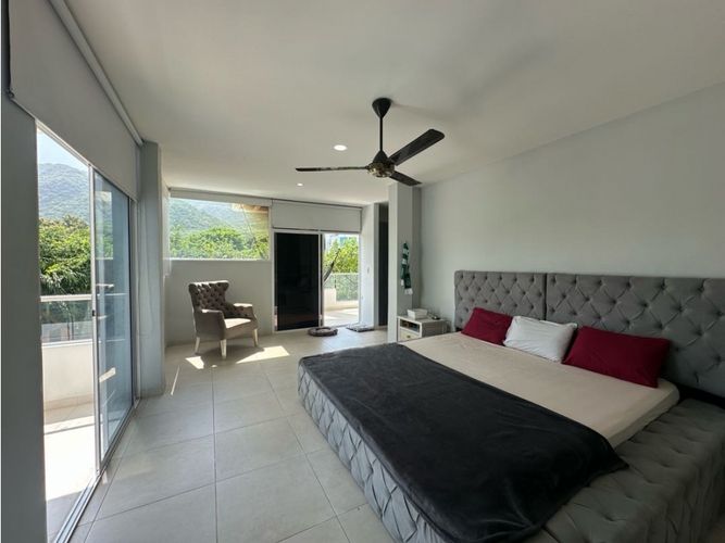 Casa de 5 alcobas en venta en Vista Hermosa Sur, Santa Marta, 540 m² · foto 12 de 24