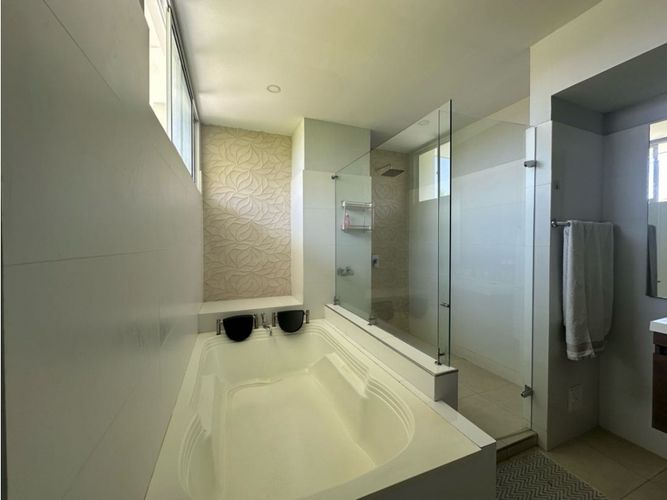 Casa de 5 alcobas en venta en Vista Hermosa Sur, Santa Marta, 540 m² · foto 14 de 24