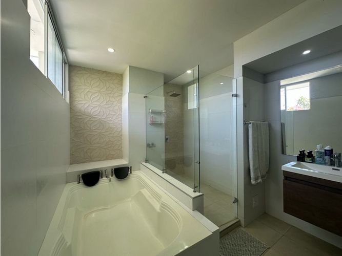 Casa de 5 alcobas en venta en Vista Hermosa Sur, Santa Marta, 540 m² · foto 16 de 24