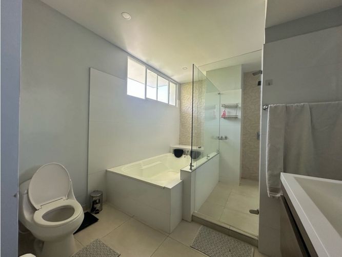 Casa de 5 alcobas en venta en Vista Hermosa Sur, Santa Marta, 540 m² · foto 17 de 24