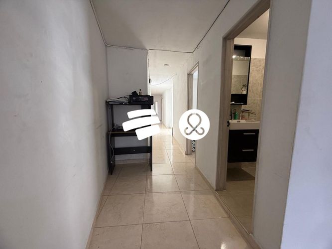 Apartamento de 4 alcobas en venta en Laureles, Medellín, 122 m² · foto 4 de 14