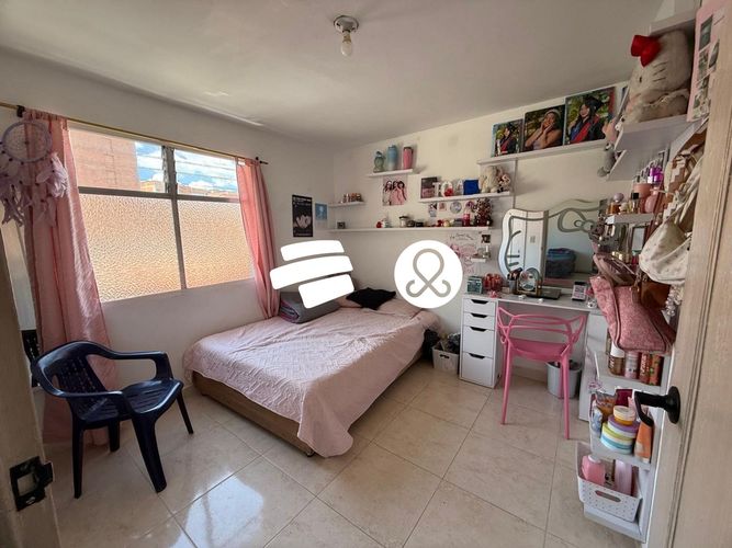 Apartamento de 4 alcobas en venta en Laureles, Medellín, 122 m² · foto 11 de 14