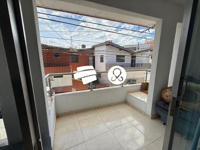 Apartamento de 4 alcobas en venta en Laureles, Medellín, 122 m² · foto 13 de 14