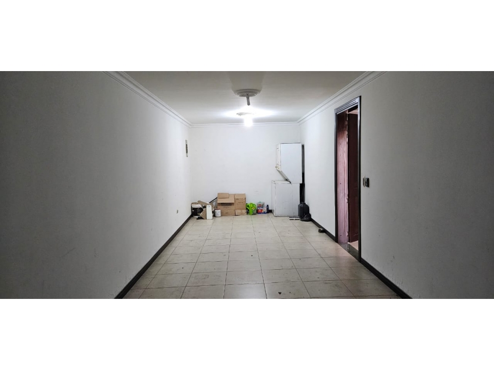 Casa de 5 alcobas en venta en Prados Del Limonar, Cali, 365 m² · foto 8 de 24