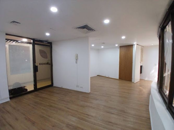 Oficina en arriendo en Villa Carlota, Medellín, 35 m² · foto 9 de 15