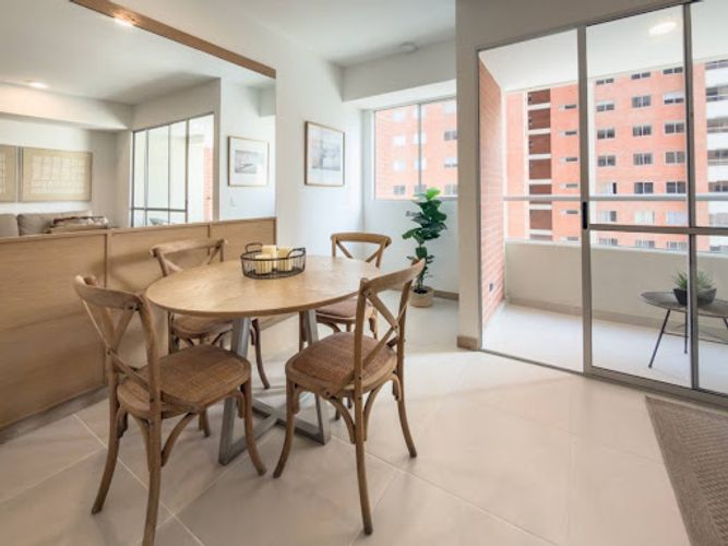 Apartamento de 2 alcobas en venta en San Jose Obrero, Bello, 57 m² · foto 3 de 24