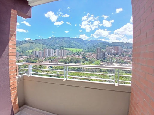 3BR Apartment in Niquia (68 m²) - 2