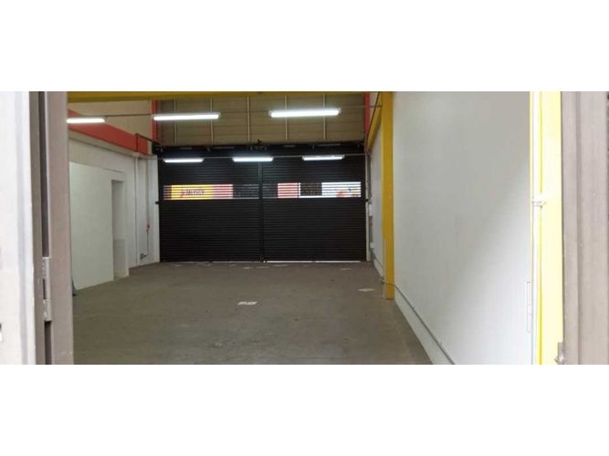 Bodega en venta en San Gerardo, La Ceja, 100 m² · foto 14 de 20