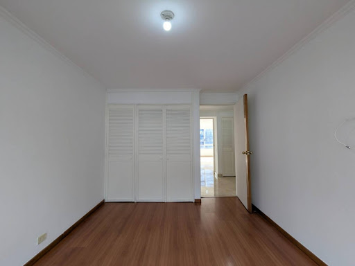 Apartamento en venta en El Tesoro, Medellín · foto 11 de 17