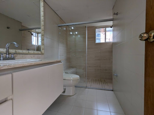 Apartamento en venta en El Tesoro, Medellín · foto 14 de 17