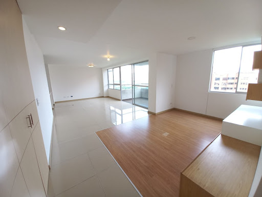 Apartamento en arriendo en La Florida, Medellín · foto 4 de 19