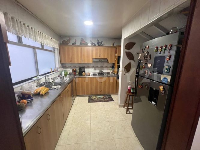 Apartamento en venta en Laureles, Medellín · foto 3 de 19