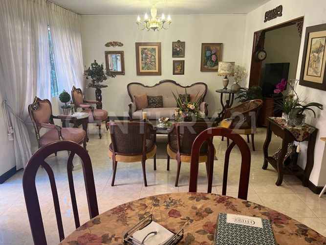 Apartamento en venta en Laureles, Medellín · foto 4 de 19