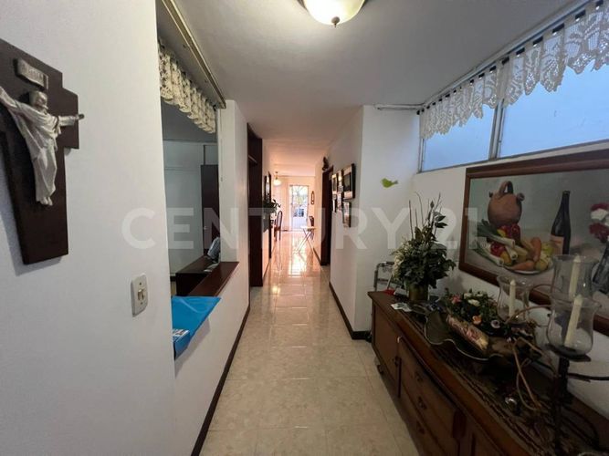 Apartamento en venta en Laureles, Medellín · foto 13 de 19