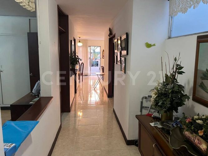 Apartamento en venta en Laureles, Medellín · foto 17 de 19