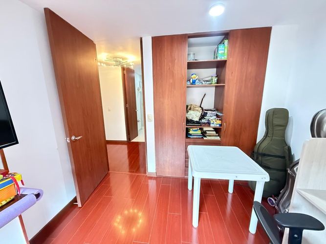 Apartamento de 3 alcobas en venta en Colina Campestre, Bogotá, 116 m² · foto 19 de 24