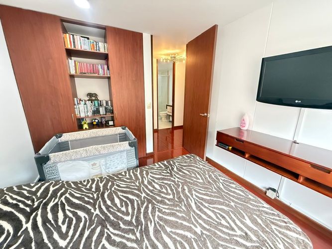 Apartamento de 3 alcobas en venta en Colina Campestre, Bogotá, 116 m² · foto 15 de 24
