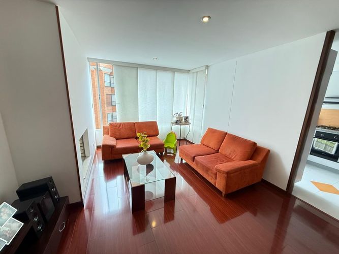 Apartamento de 3 alcobas en venta en Colina Campestre, Bogotá, 116 m² · foto 4 de 24
