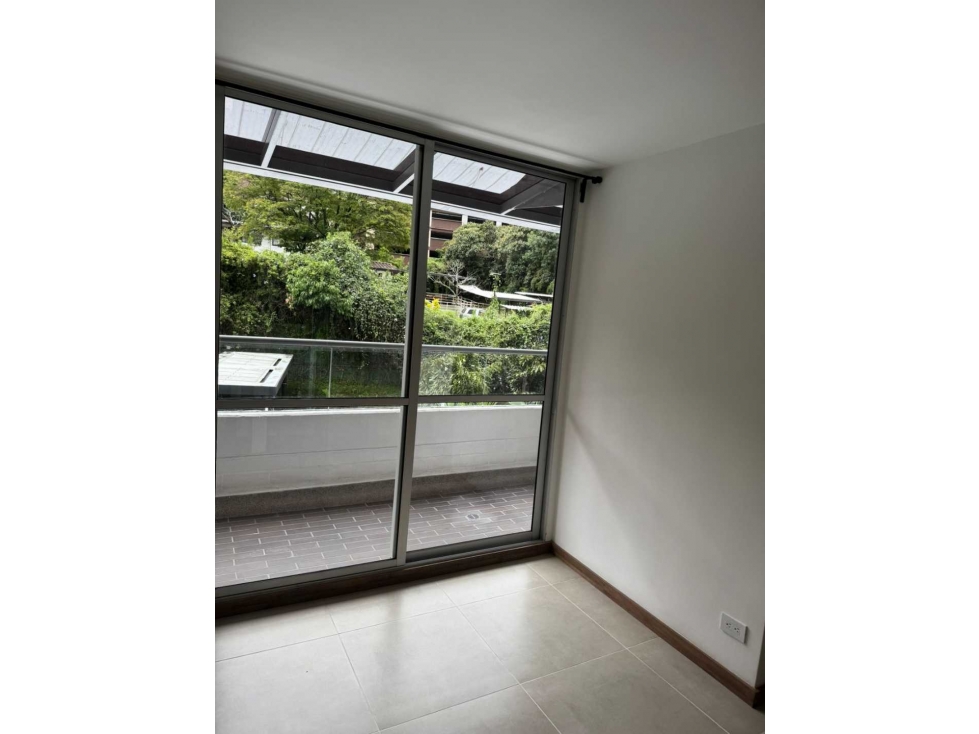 Apartamento en venta en Zona Centro, Envigado · foto 3 de 17