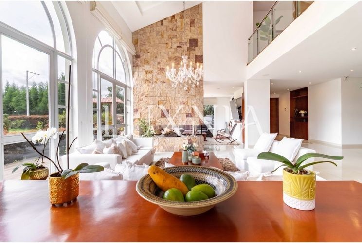 Casa de 4 alcobas en venta en Canelon, Cajicá, 450 m² · foto 3 de 24